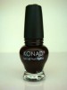 Decore las uñas con stamping Vino Tinto
