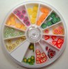 Decore con frutas las uñas naturales y artificiales