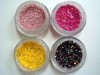 Piedritas tornasol para decorar las uñas