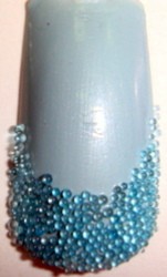 Uñas Caviar en Azul Claro 
